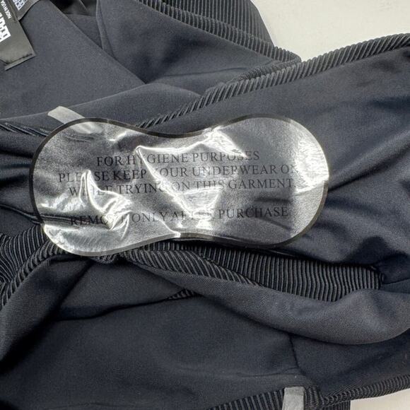 Beach Riot Celina One-Piece Ribbed Cutout Swimsuit Size Large - Picture 9 of 13